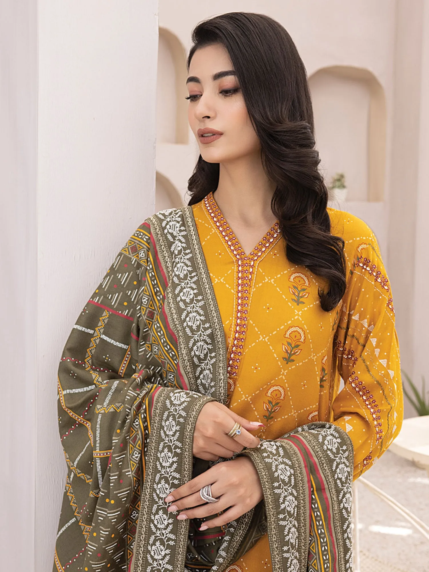 Lakhany Mustard Unstitched Pashmina Embroidered Suit (LG-ZH-0100)