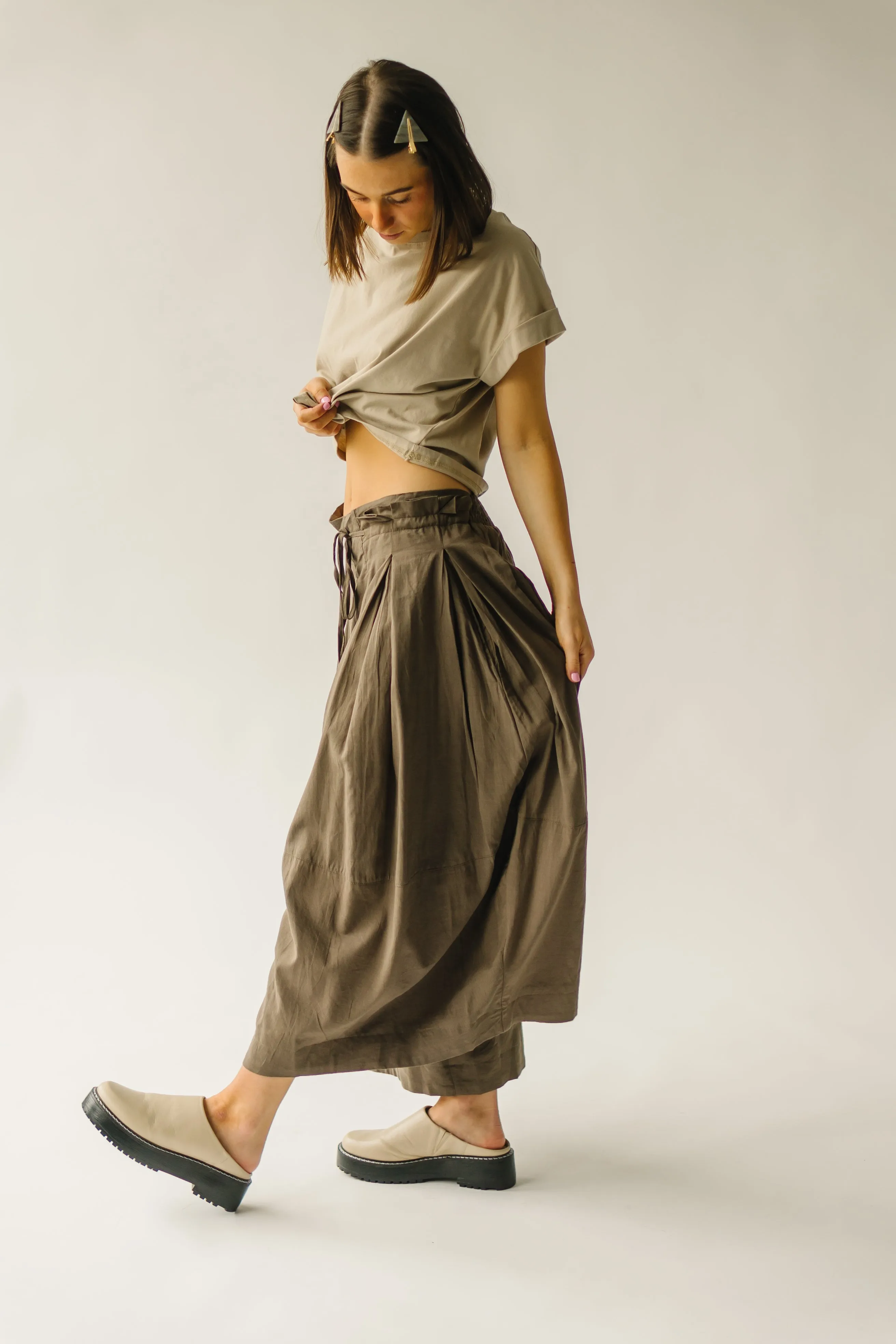 The Melhart Wide Leg Pant in Brown